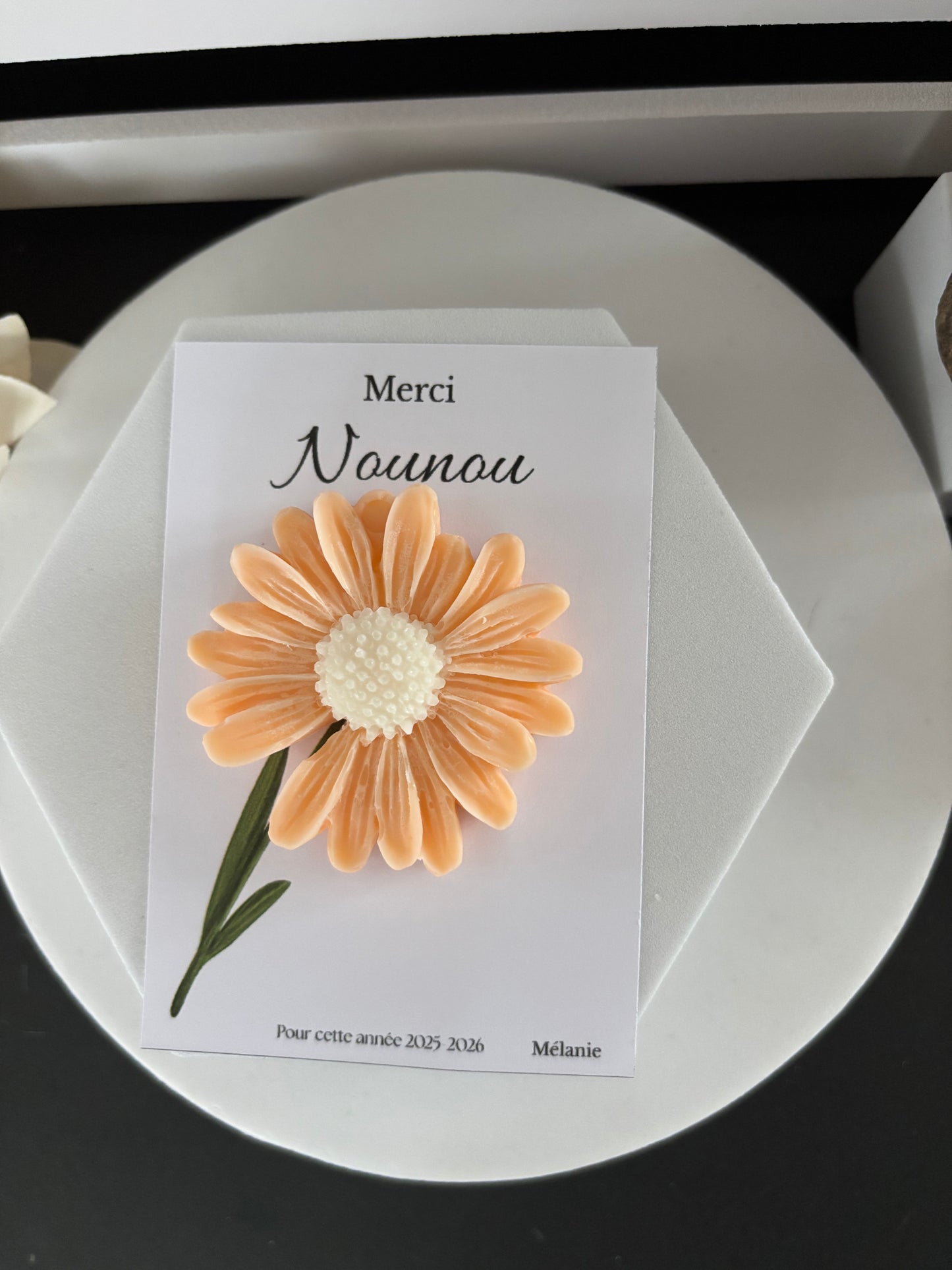 Fondant Fleur Mandarine " Merci nounou"