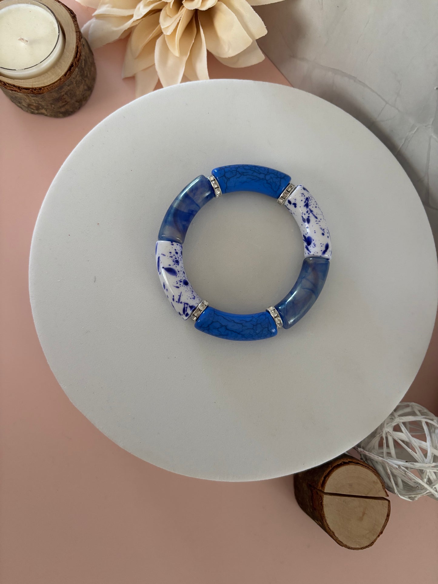 🌸 Bracelet Fleur d’Azur — bleu, blanc fleuri, argenté & bleu profond