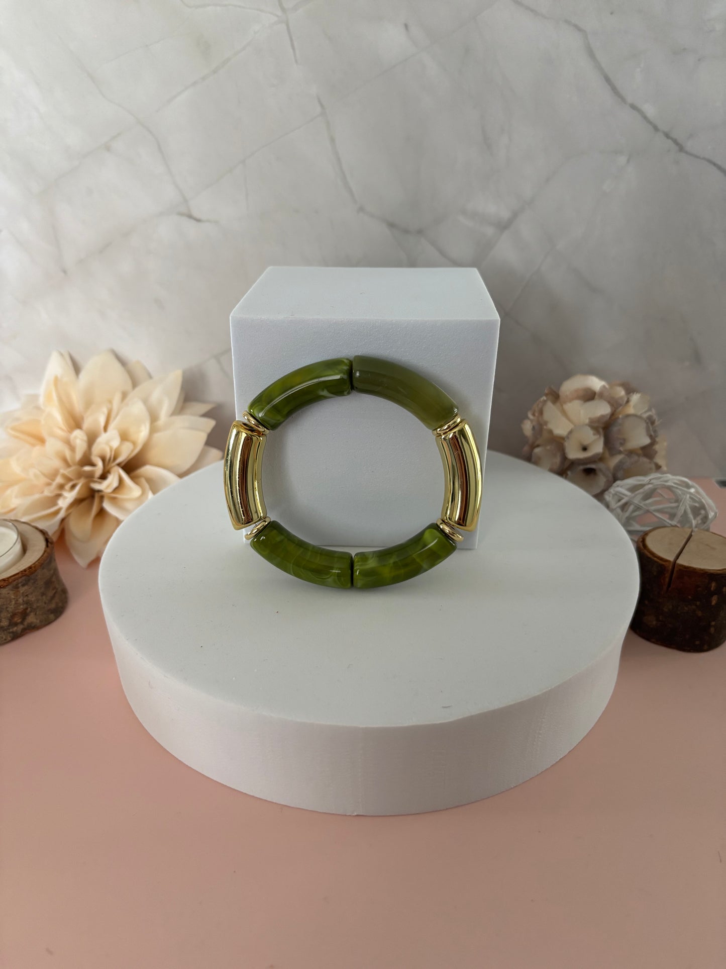 🍃 Bracelet Olive Sauvage — vert olive & doré