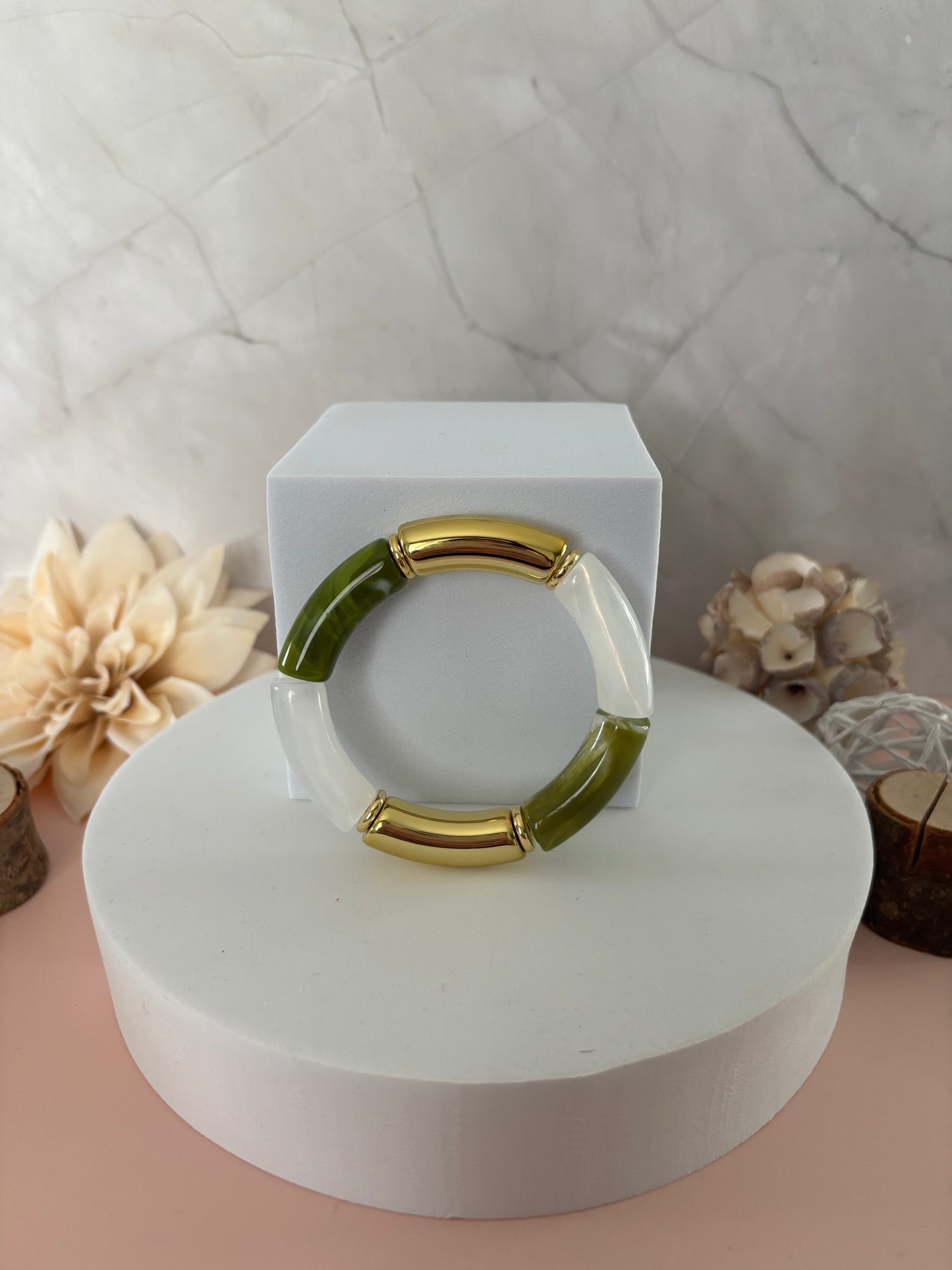🌿 Bracelet Jardin d’Ivoire — vert, blanc ivoire & doré